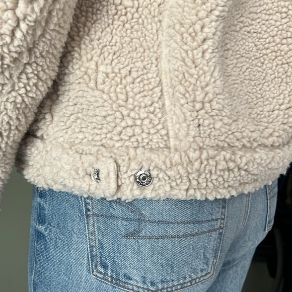 PacSun Sherpa Jacket cream colored - Picture 11 of 11